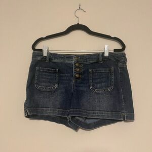 Maurice’s womens denim shorts 9/10